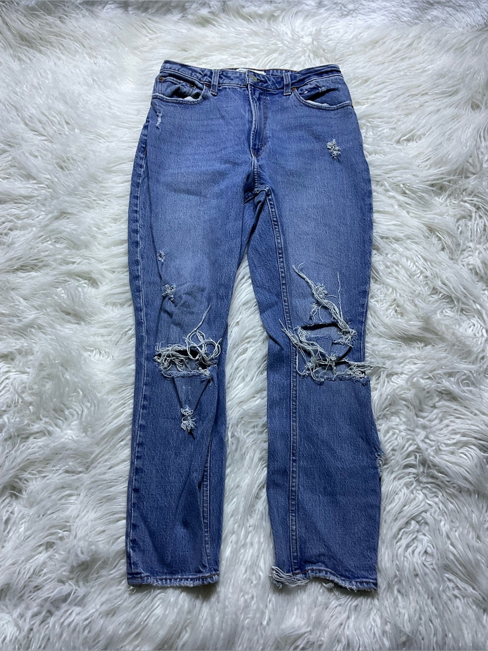 Abercrombie Curve Love The Mom High Rise Jeans